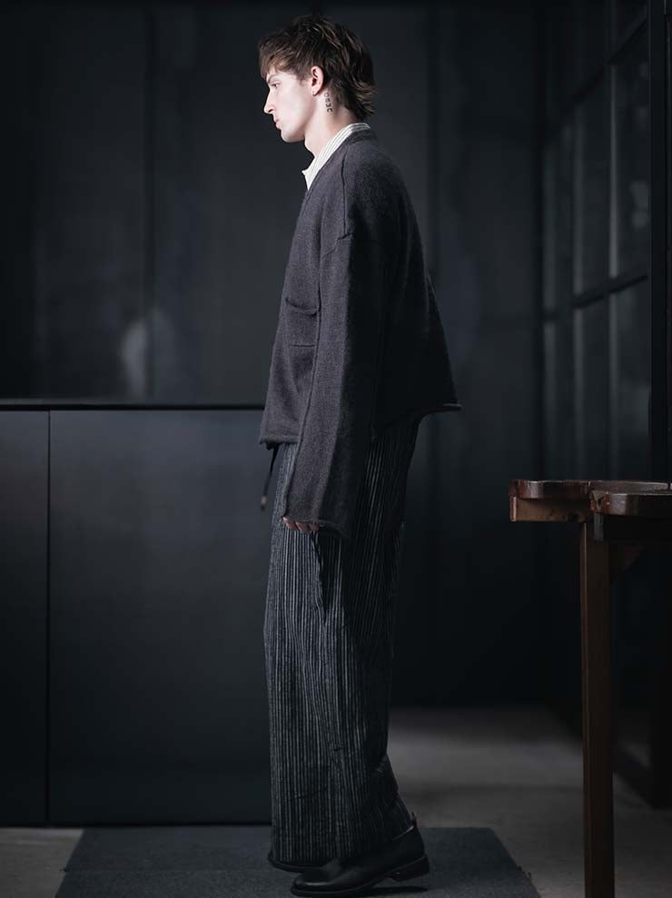 individual sentiments<br>UNISEX ニットカーディガン / medium gray