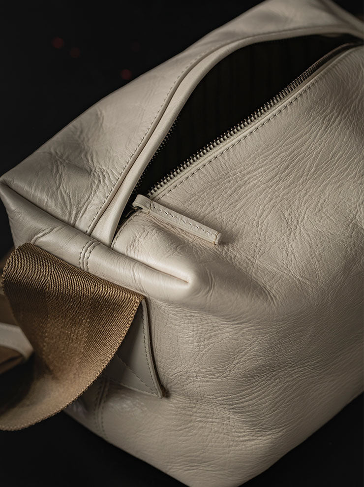 UMA WANG<br> WOMENS TOFU BAG / WHITE×MUSTARD