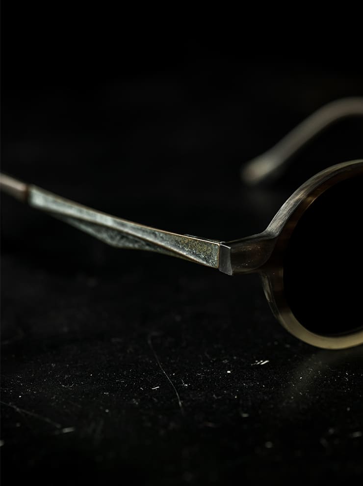 UMA WANG × RIGARDS <br>Water Buffalo Horn x Beta Titanium Sunglasses / CAMO