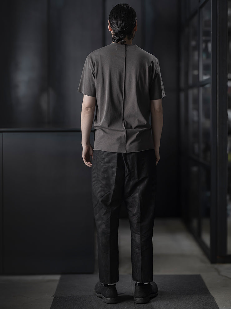 individual sentiments<br />UNISEX ベーシックショートスリーブTシャツ / BROWN GRAY