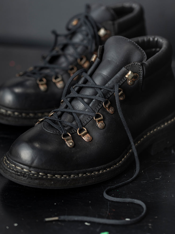 GUIDI<br>MENS ハイキングシューズ 190 BLKT / CALF FULL GRAIN