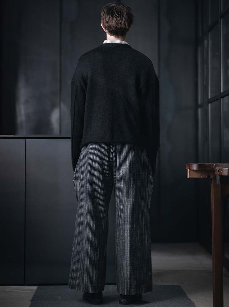 individual sentiments<br> UNISEX knit cardigan / black