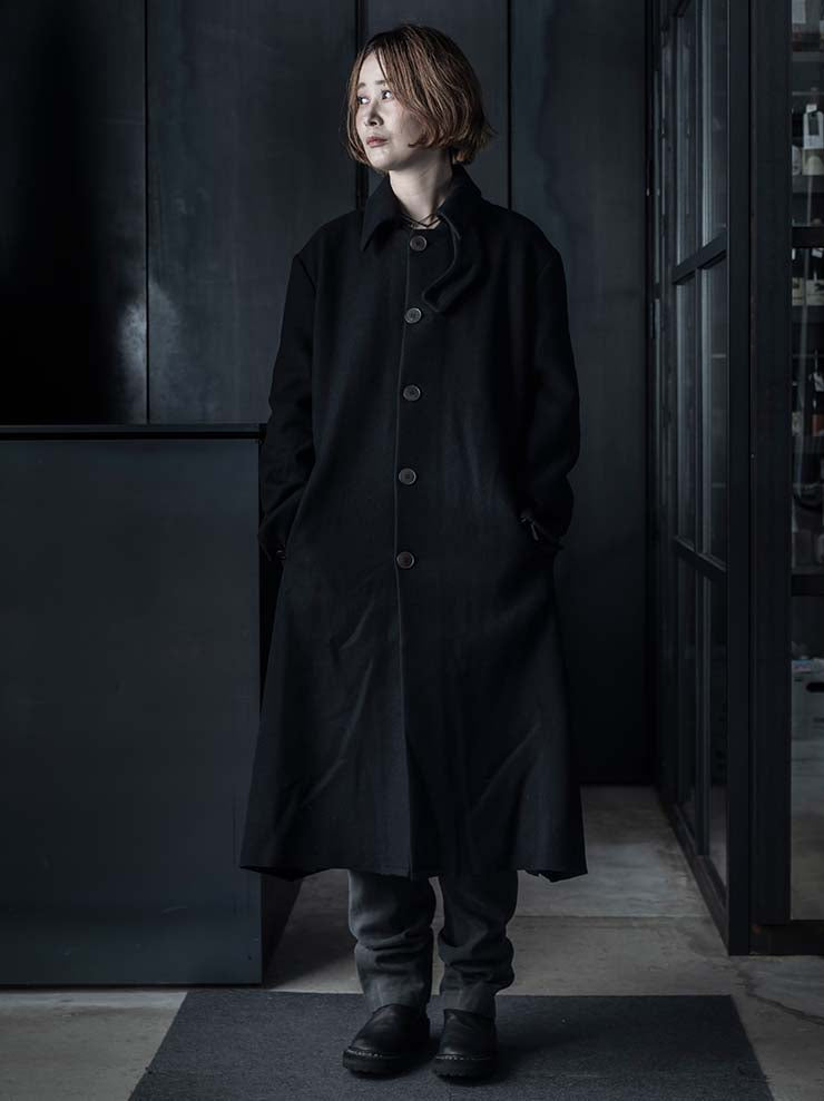 K'ANG<br> UNISEX OVERSIZE SINGLE BREASTED WITH COLLAR CLOSER COAT / BLACK
