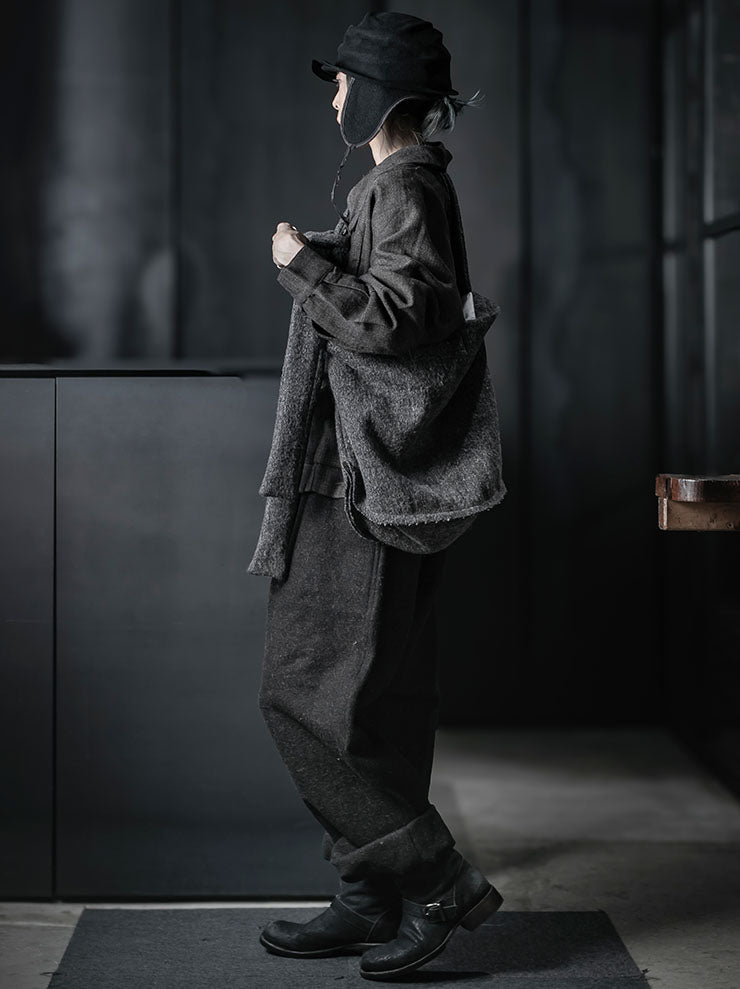 GATHERING<br>PEARDROP BAG / DARK GREY