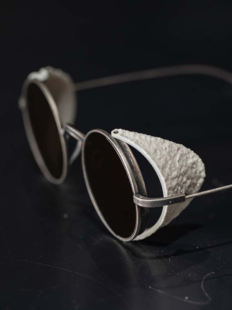 RIGARDS × UMA WANG<br> STAINLESS STEEL & NATURAL STONES FRAME SUNGLASSES / VINTAGE GOLD / RG00UW1