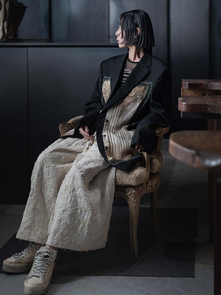 IA LONDON<br> WOMENS OVERSIZED HAND-STITCHED BLAZER / CORSET PRINT