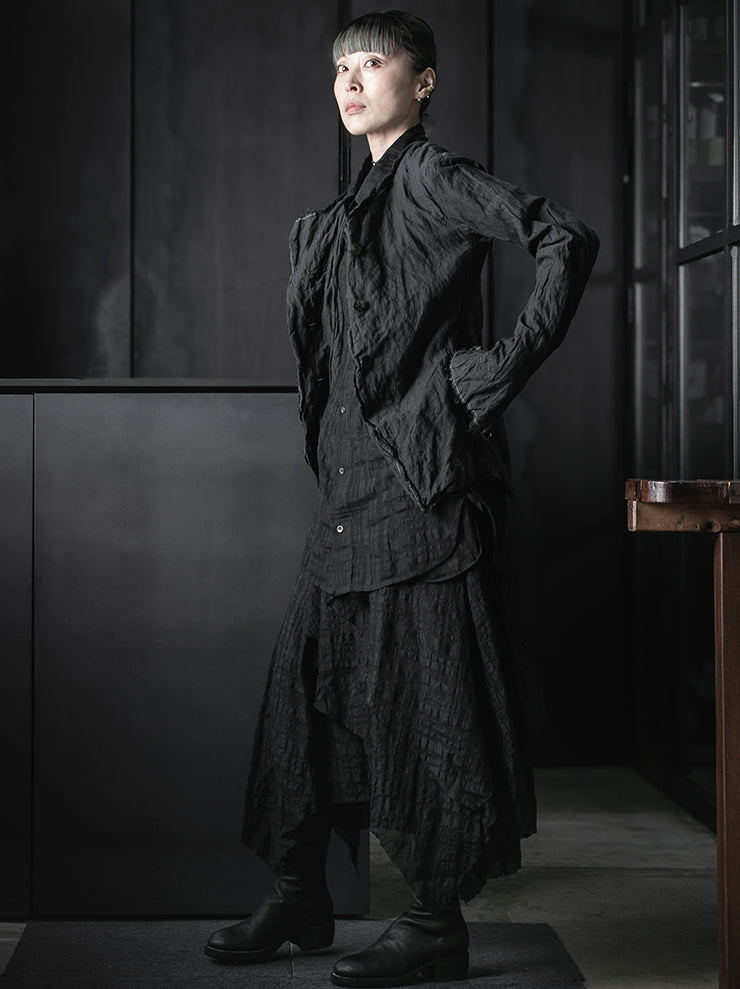 CHIAHUNG-SU<br>RELAXED-FIT HAND WOVEN & TIE DYED SHIRT WITH CHEST POCKET / BLACK CHECKER