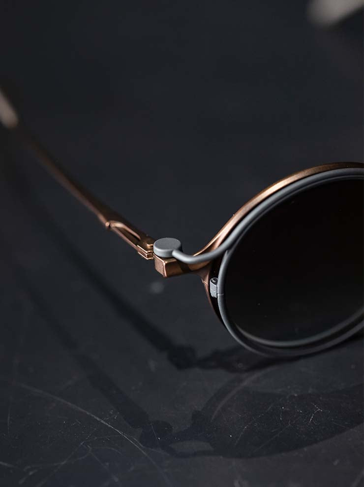 RIGARDS × THE VIRIDI-ANNE<br> TITANIUM & STAINLESS STEEL FRAME SUNGLASSES / BRONZE FRAME x DARK GRAY CLIP / RG2000TVA