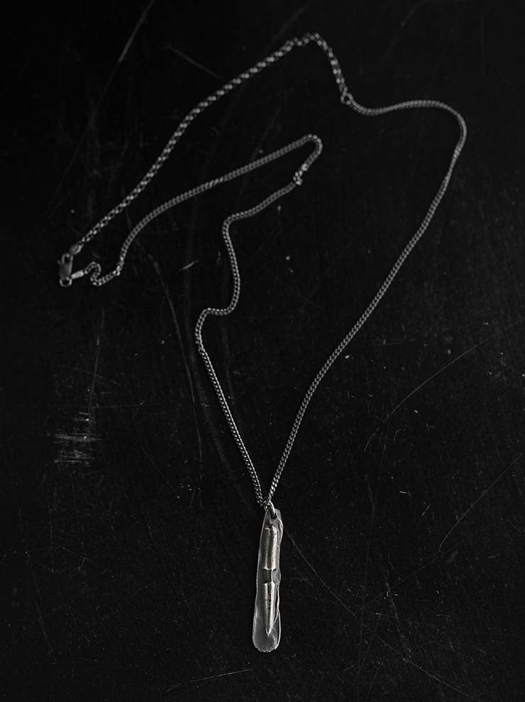 DETAJ<br>FRAGMENS OF REMINISCENCE SILVER NECKLACE / FR-PEN-N02