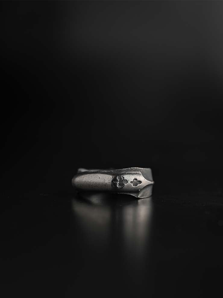 DETAJ<br>FRAGMENS OF REMINISCENCE SILVER RING / FR-PEN-R01