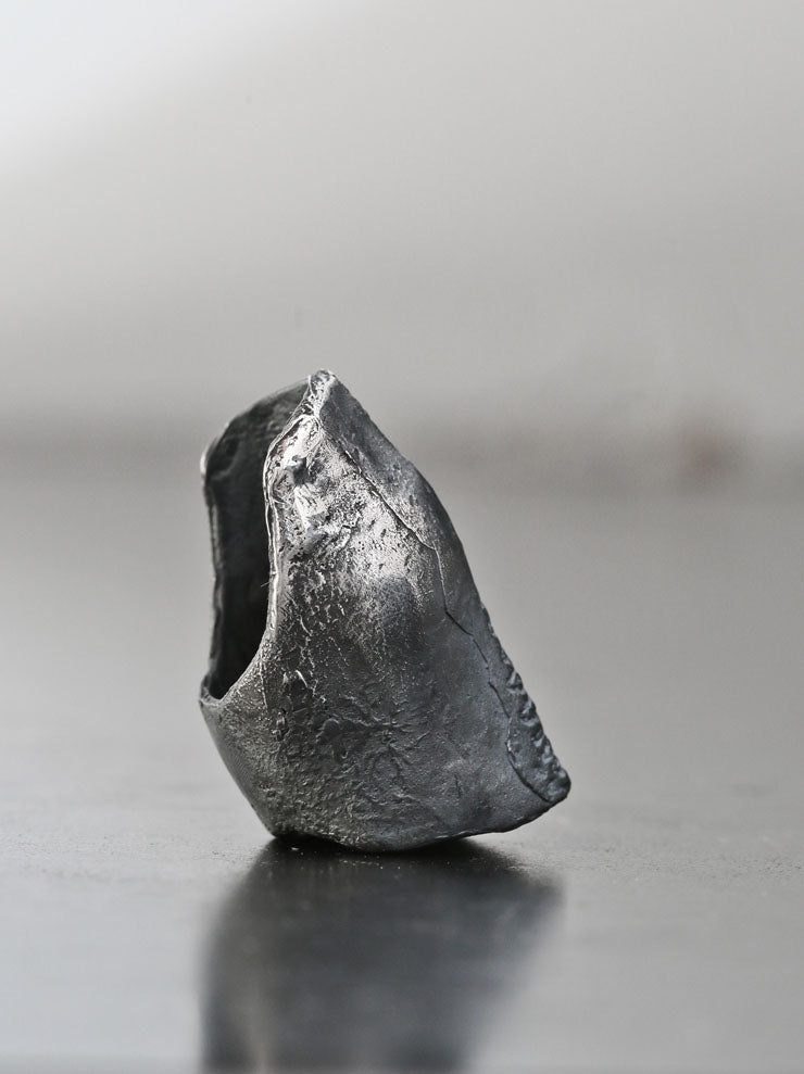 DETAJ<br> PRIMITIVE RING / BLACK