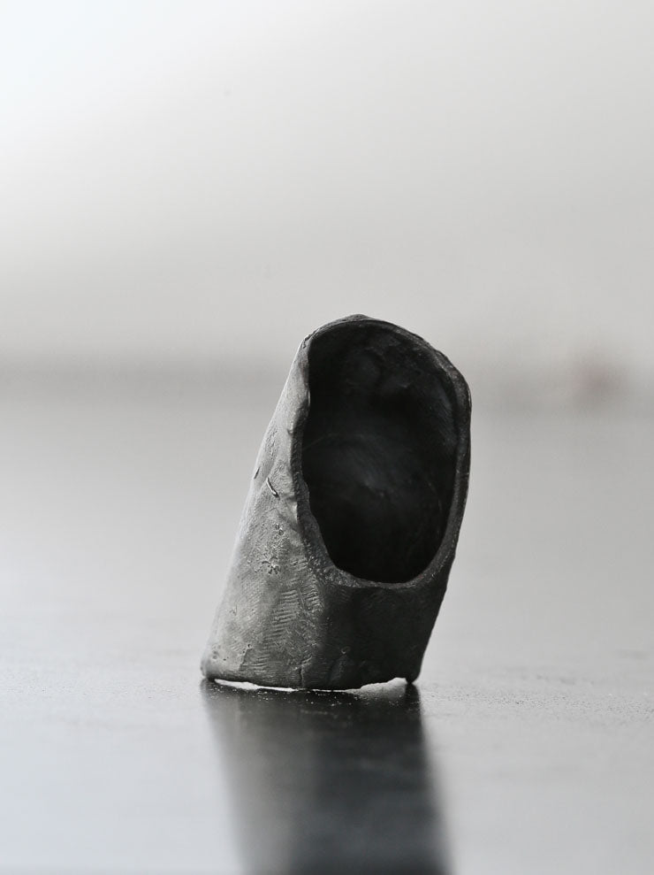 DETAJ<br> PRIMITIVE RING / BLACK