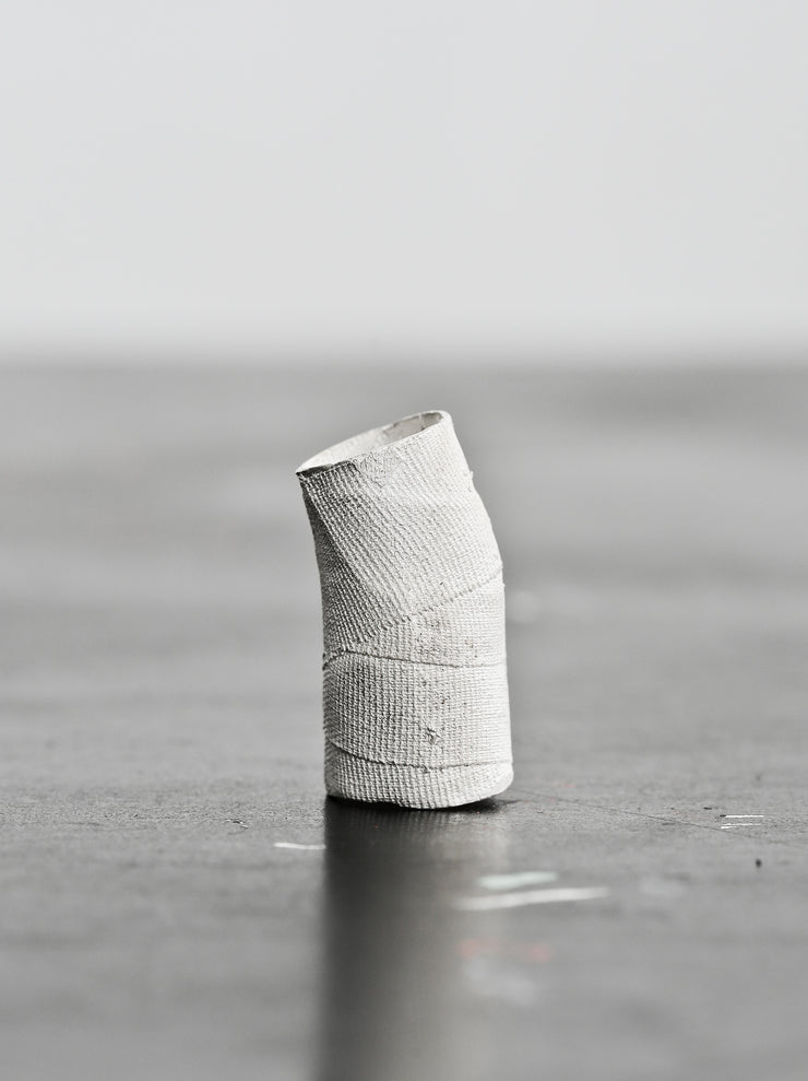 DETAJ<br> BANDAGE RING LONG / WHITE