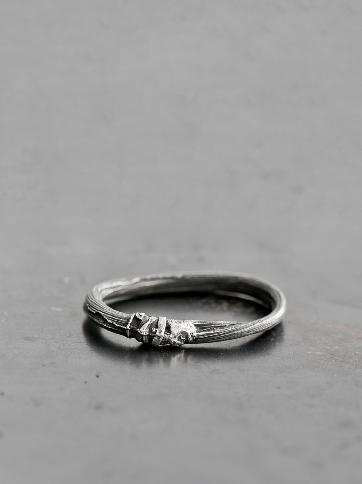 DETAJ <br>HAIR RING / BLACK
