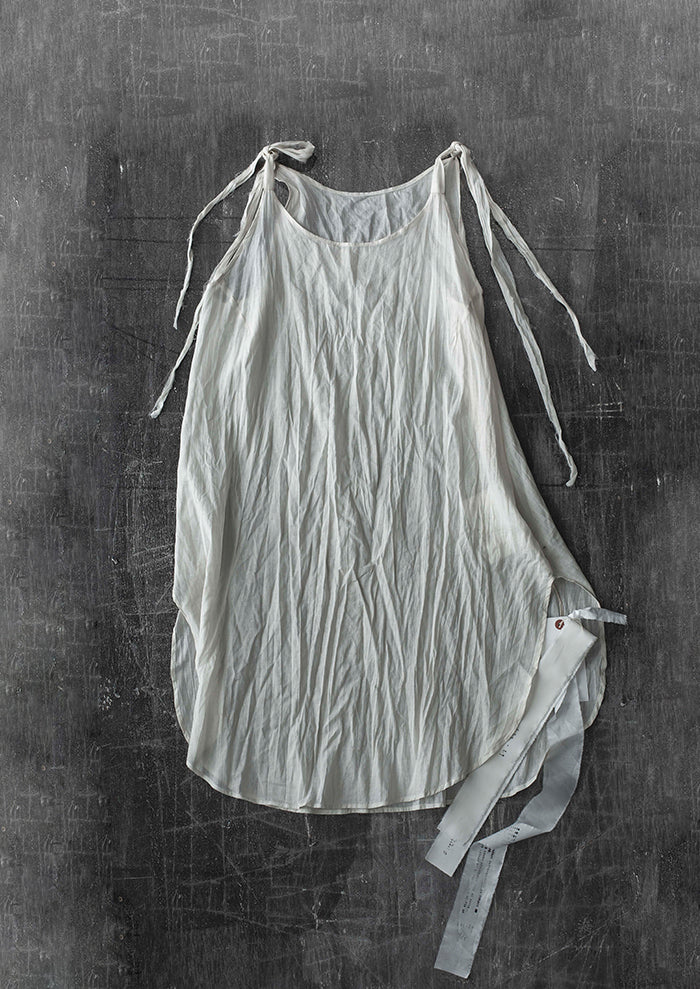 ATELIER SUPPAN<br> WOMENS Low cut tie long tops / WHITE