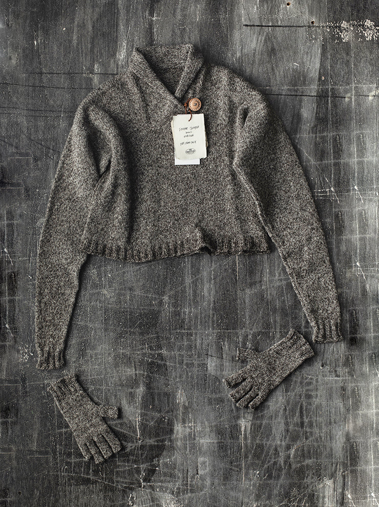 THE BACKWARD VENDOR<br> WOMENS finger jumper knit / GRAY