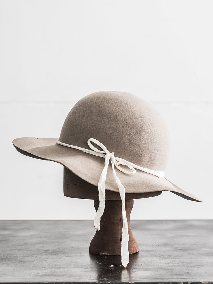 HORISAKI<br> BHKNYT00X Beaver Fur Felt Hat KALK