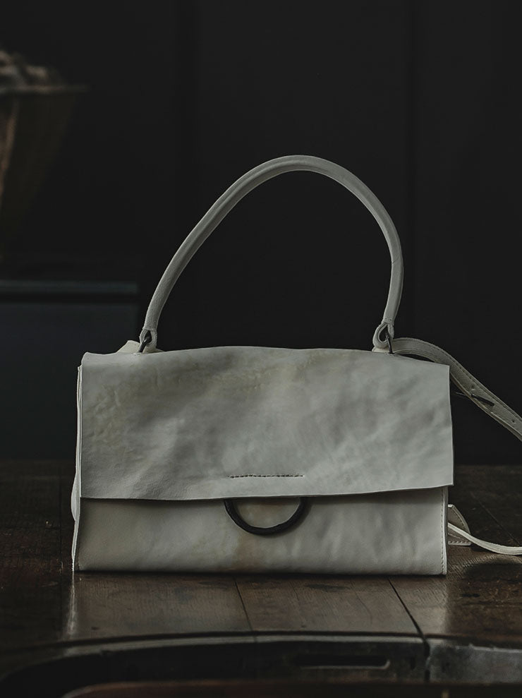 tagliovivo<br> Shoulder bag M / WHITE
