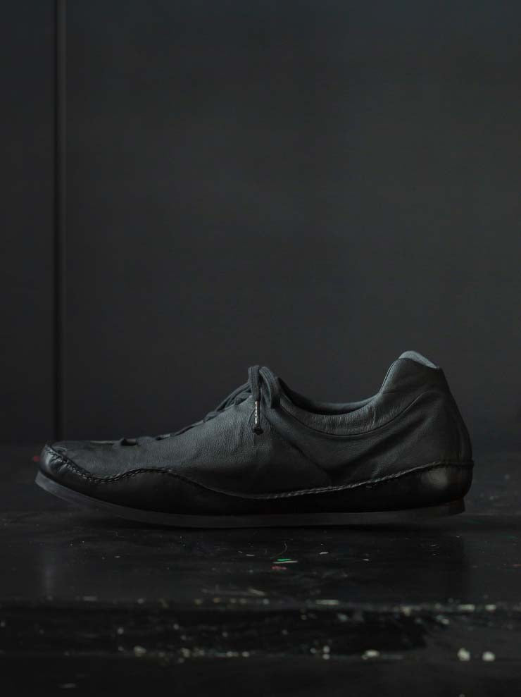 EMATYTE<br />MENS Kangaroo Leather Shoes / BLACK