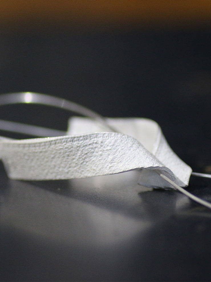 UMA WANG × DETAJ<br> VELVET EARRINGS / WHITE