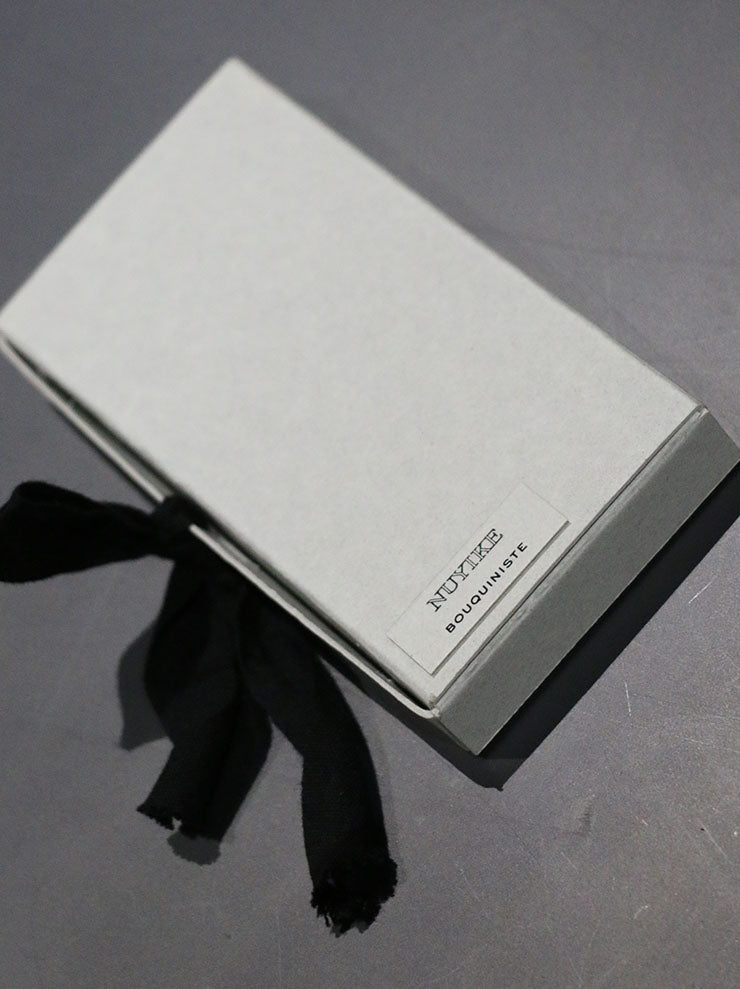 NUYIKE<br> Paper incense papier d'encens / BOUQUINISTE