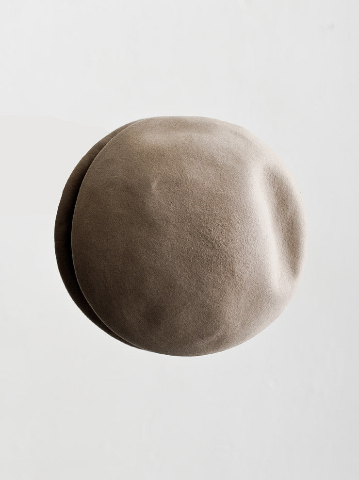 HORISAKI<br>イージーバーントラビットファーロールブリムハット BEIGE