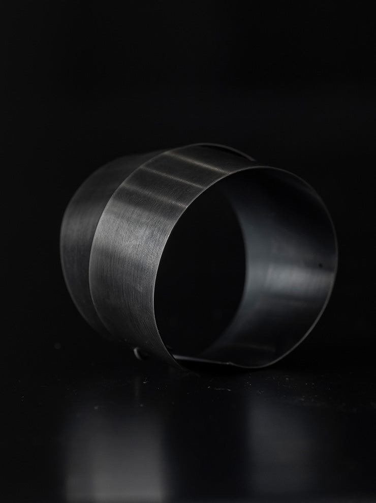 UMA WANG X DETAJ <br>COIL BANGLE / MATTE SILVER