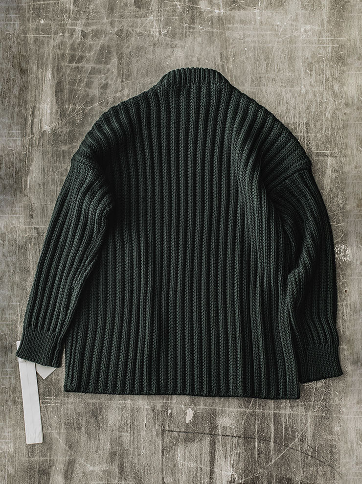 CASEY CASEY<br>UNISEX クルーネックオープンリブセーター / GREEN