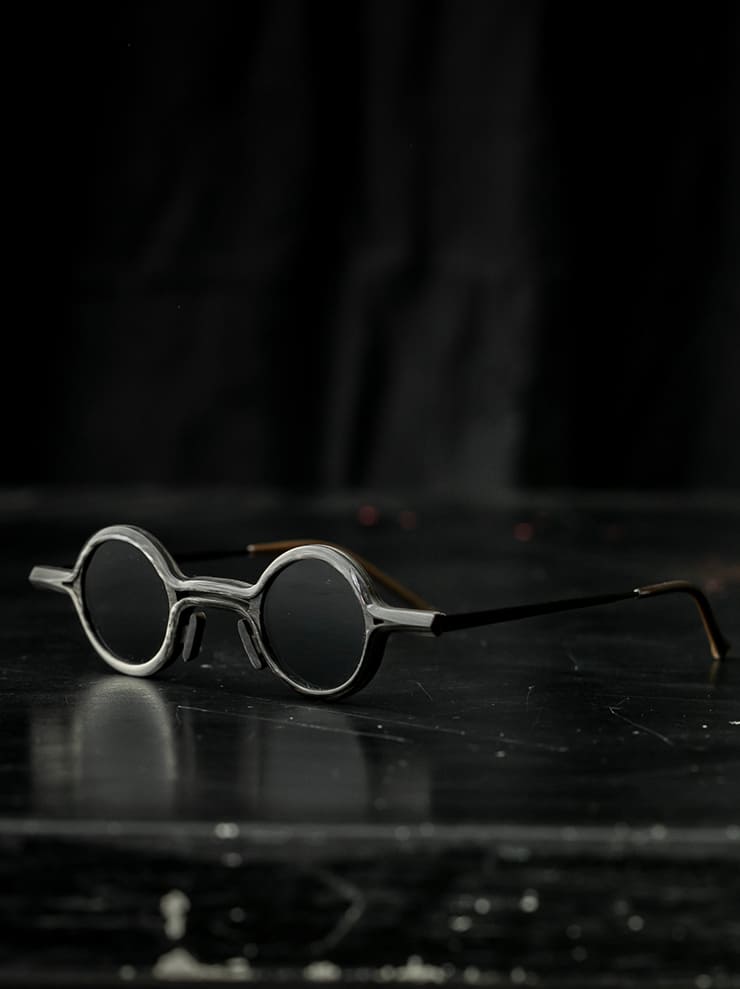 RIGARDS×DETAJ<br> GENUINE HORN & BETA TITANIUM FRAME sunglasses / MATTE POLISHED BLACK&WHITE / RG0824