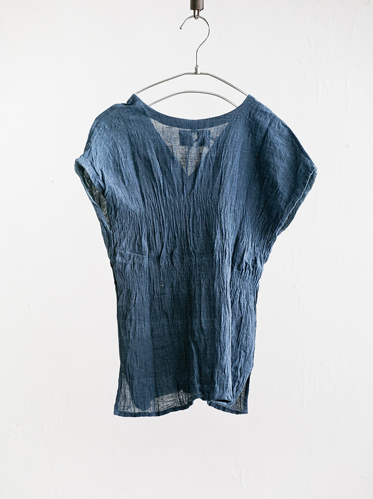 MAKU<br> Khadi cotton indigo V-neck tops
