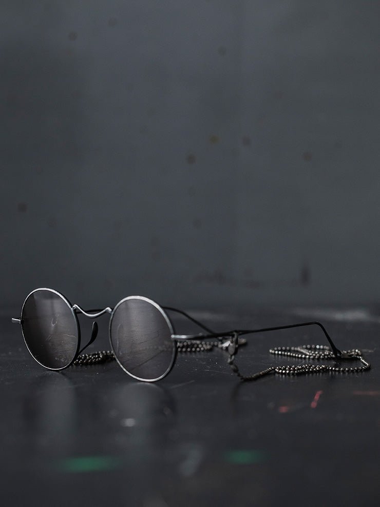 RIGARDS × UMA WANG<br/>TITANIUM フレームサングラス / ANTIQUE BLACK / RG00UW14