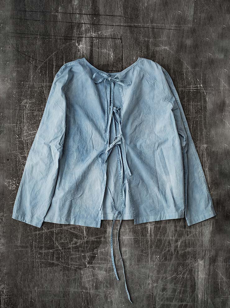 THE BACKWARD VENDOR<br> Curtain set / INDIGO
