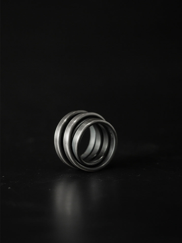 UMA WANG X DETAJ <br>COIL RING / MATTE SILVER