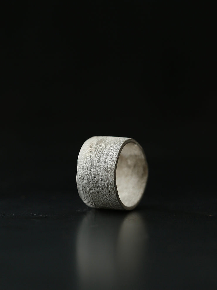 UMA WANG × DETAJ<br> TSUBAKI SILVER RING / OLD WHITE
