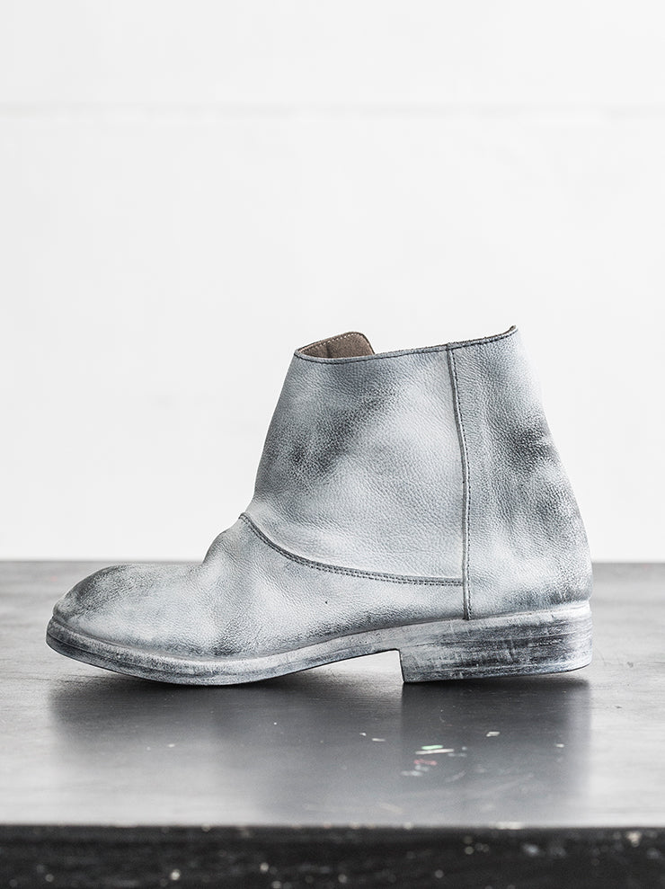 NUTSA MODEBADZE<br />ウィメンズショートブーツ ART WHITE