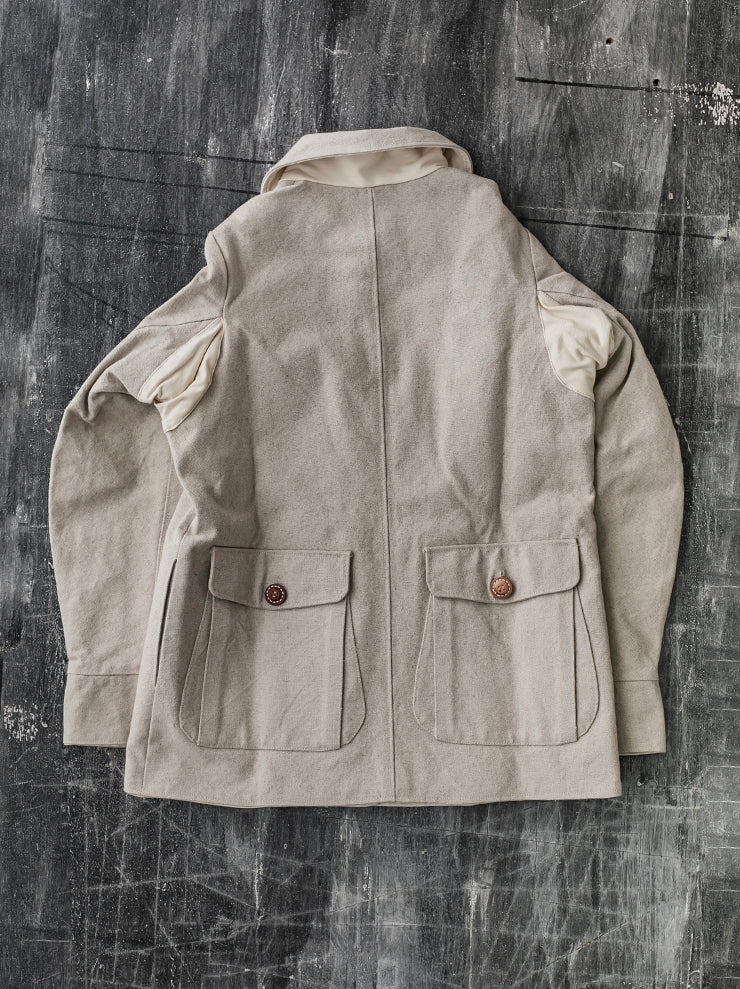 THE BACKWARD VENDOR<br>UNISEX リバーシブルヒーロージャケット / CREAM & LINEN