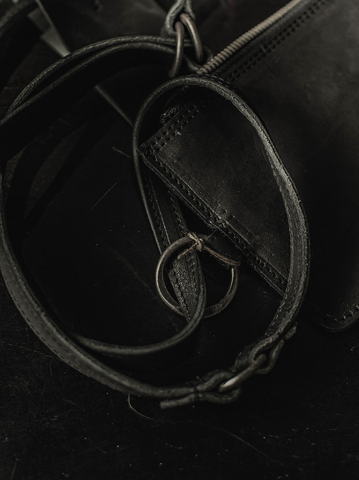tagliovivo <br>Extra large zip wallet / CULATTA / BLACK