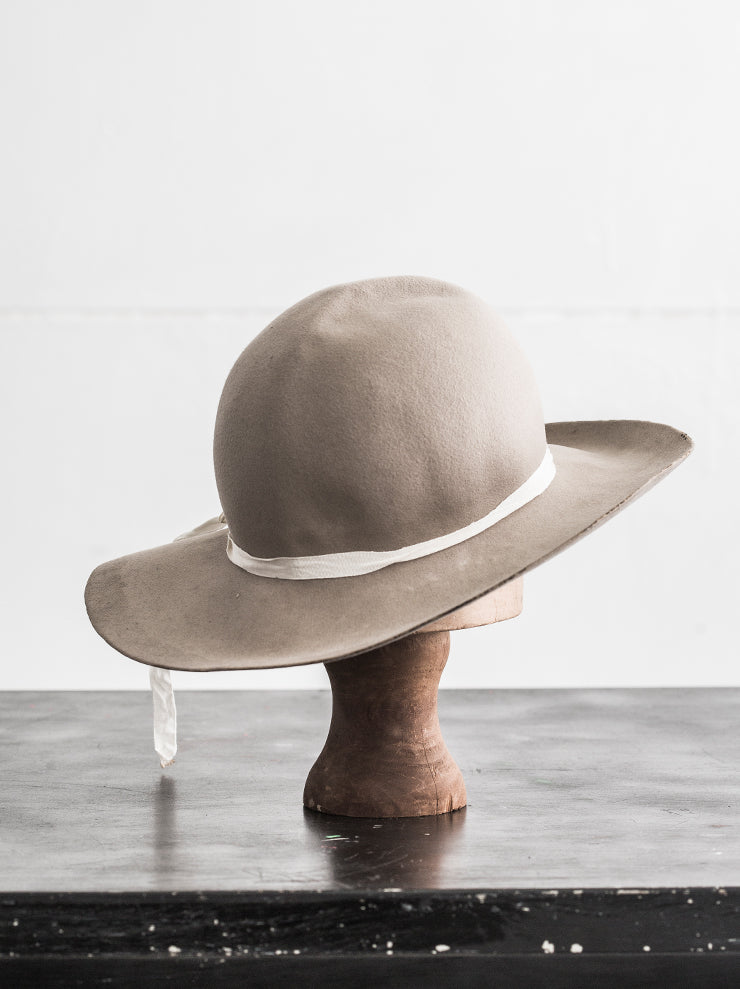 HORISAKI<br> BHKNYT00X Beaver Fur Felt Hat KALK