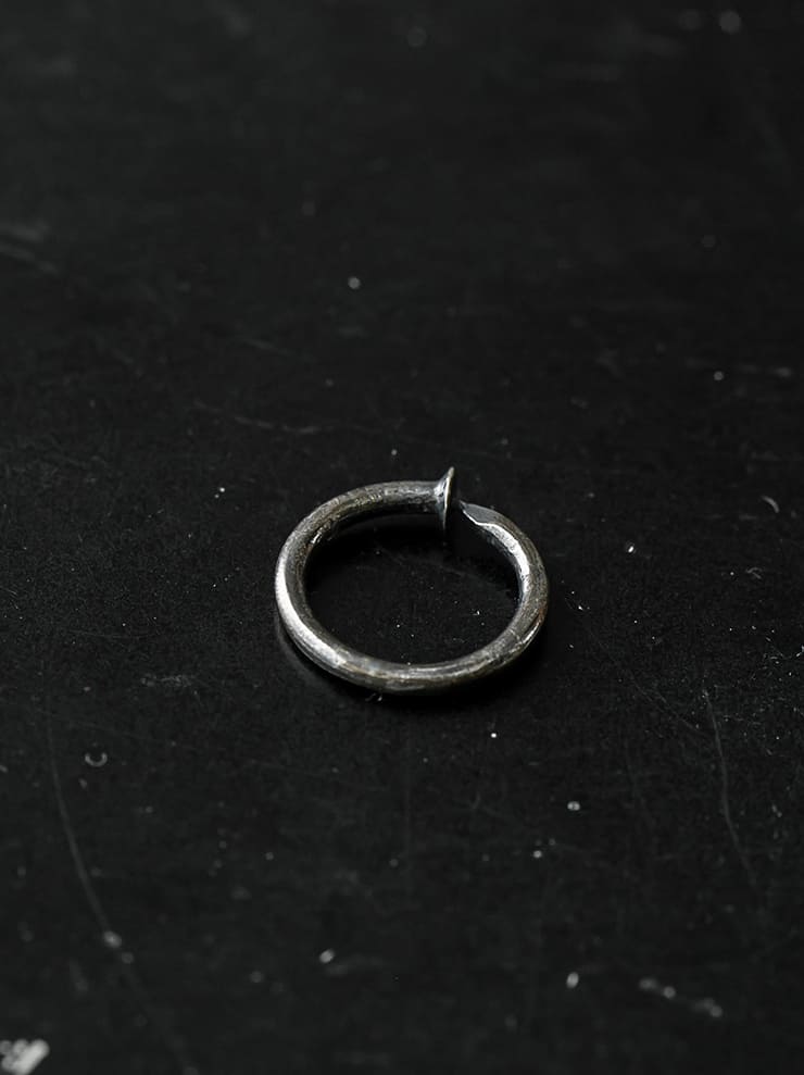 GUIDI<br> Silver spiral ring G-SPR1