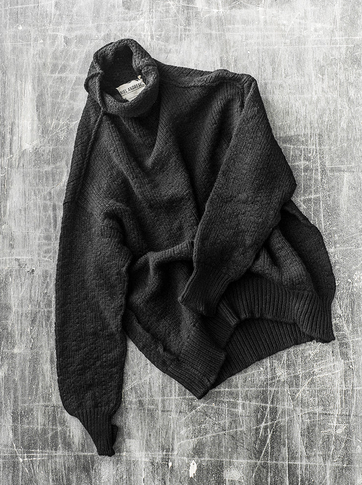 DANIEL ANDRESEN<br> Chunky turtle knit BLACK