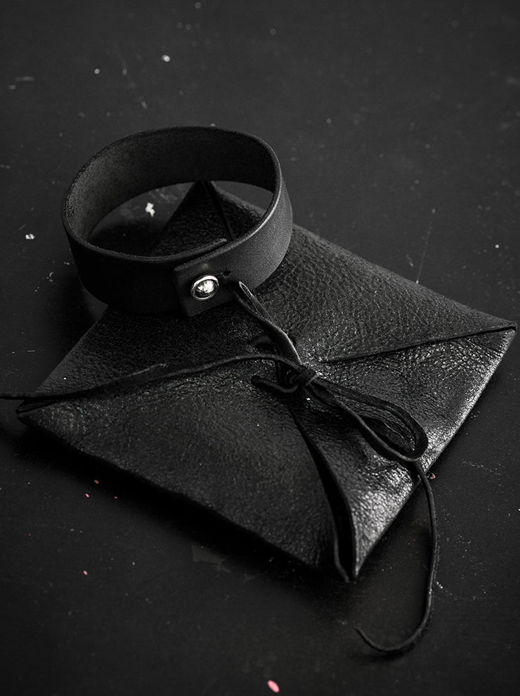 GUIDI<br> Small leather bracelet with silver G-BR0103 CV39T