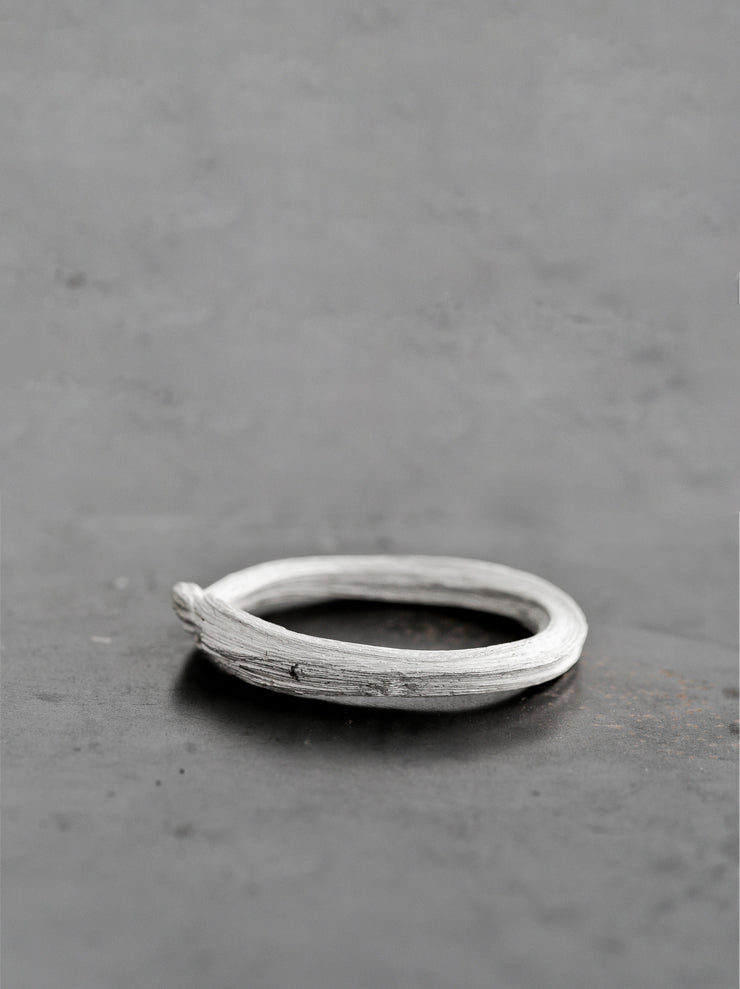 DETAJ <br>HAIR RING / WHITE