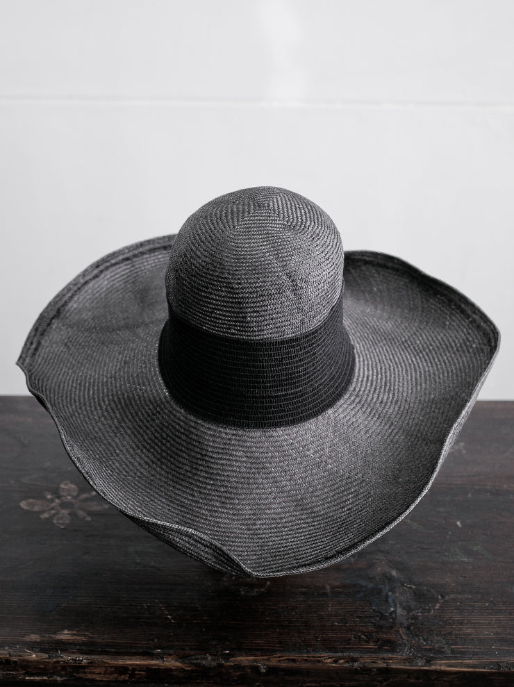 HORISAKI<br> SHVBK015 Sisal Straw Expandable Hat GRAY / ONE SIZE