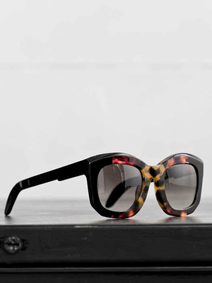KUBORAUM<br> Sunglasses B2 49-25 HHES gray