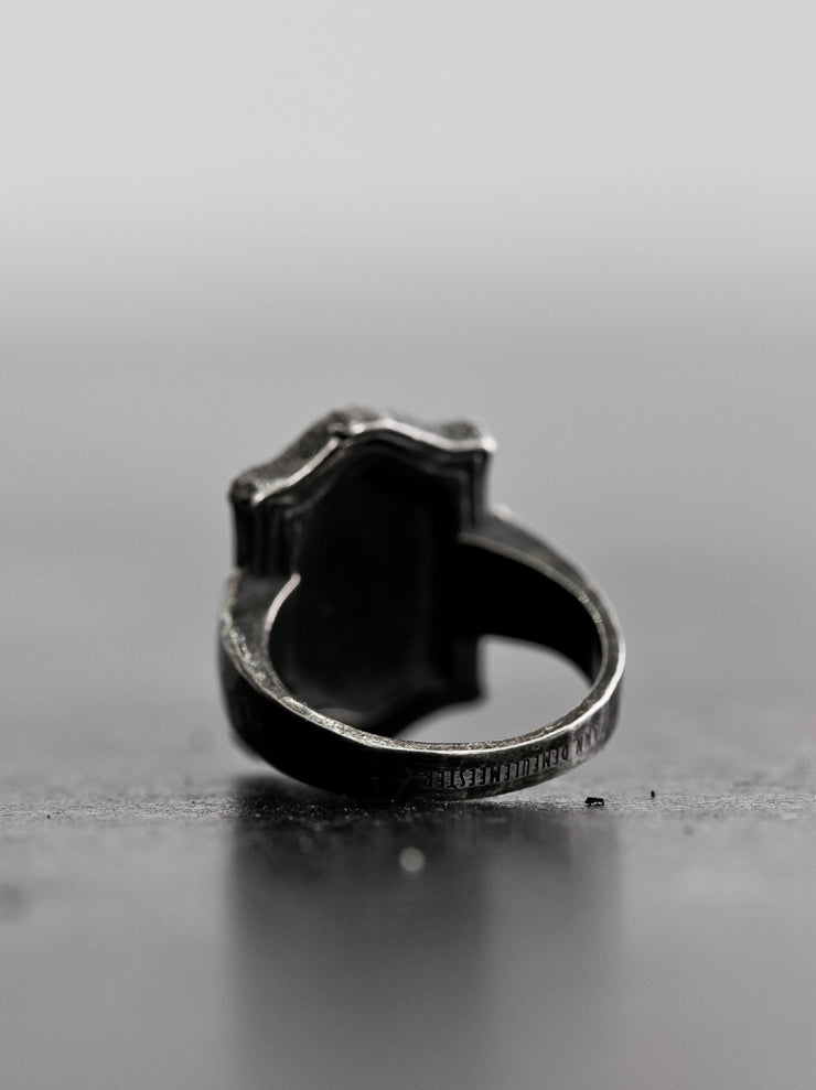 ANN DEMEULEMEESTER<br />ビートルフレームリング SILVER