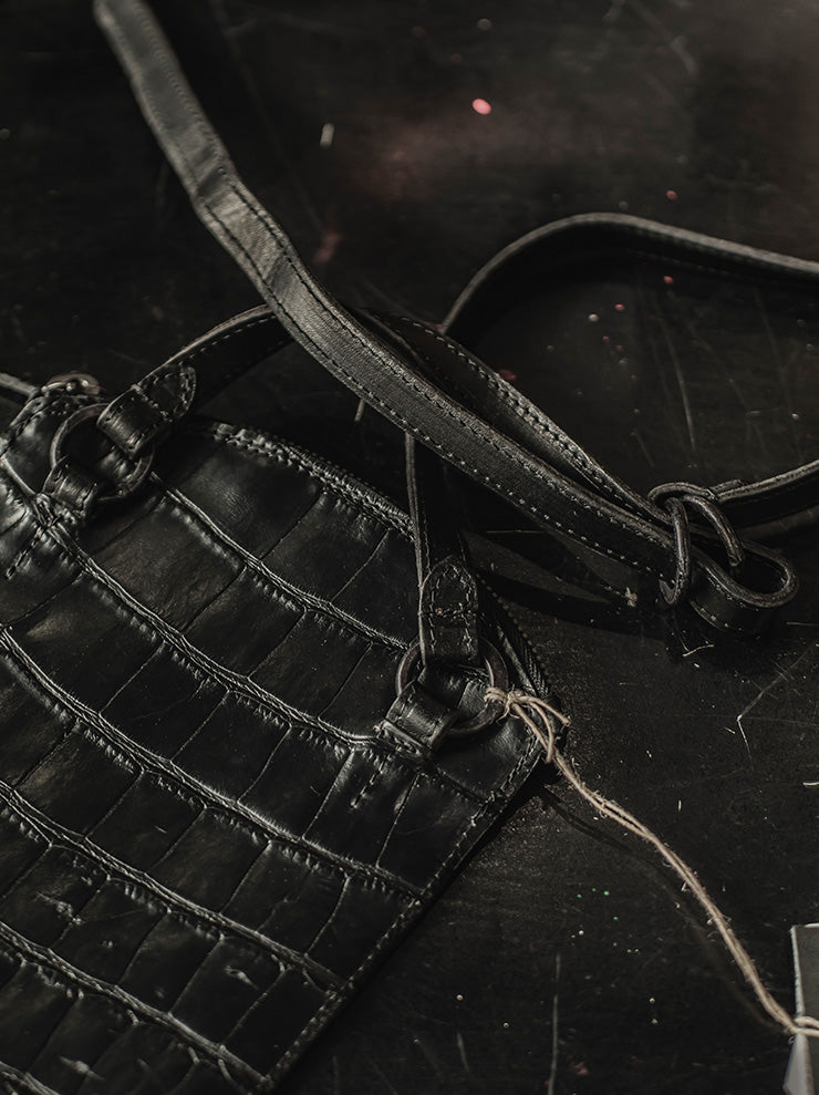 tagliovivo<br> Shoulder pouch / CROCODILE / BLACK