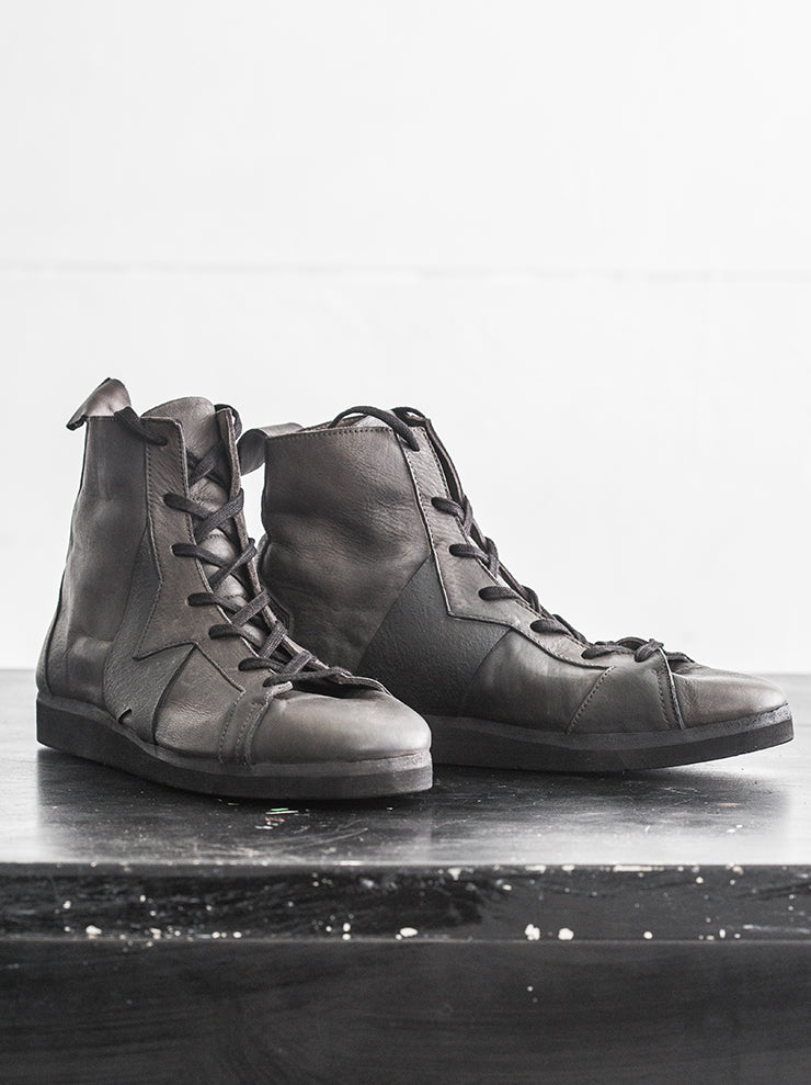 NUTSA MODEBADZE<br> Men's sneakers KHAKI