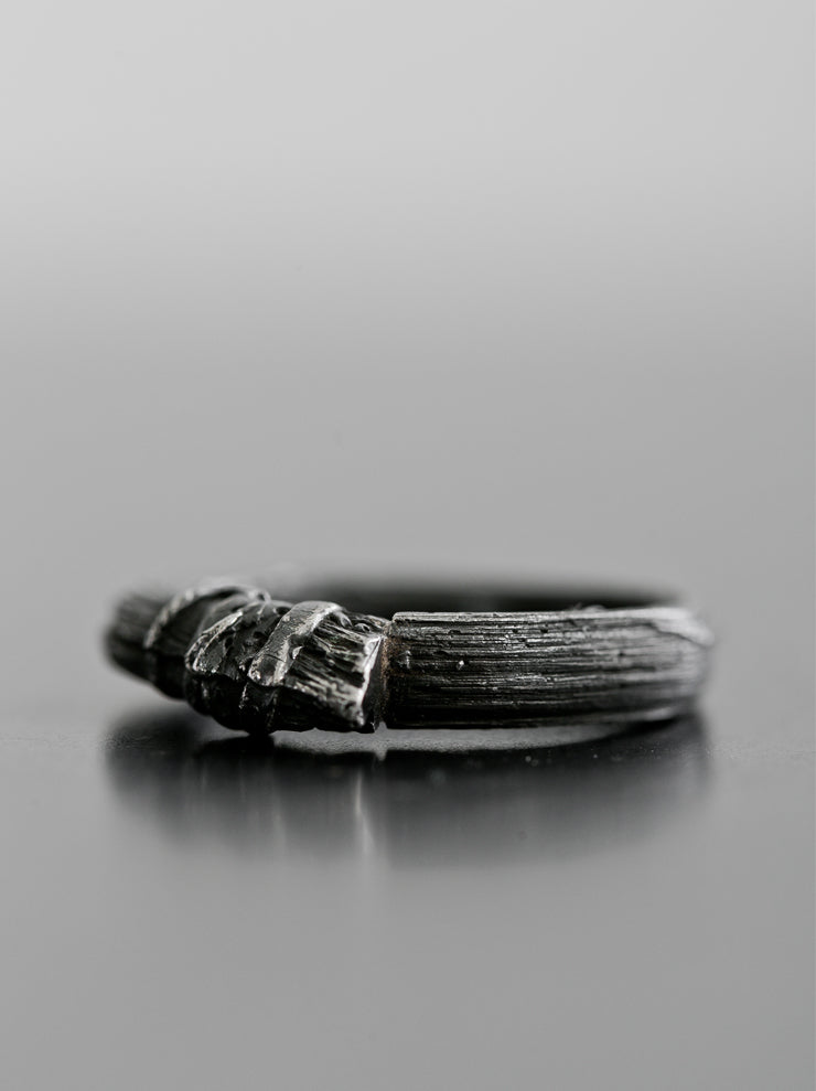 DETAJ <br>HAIR RING / BLACK