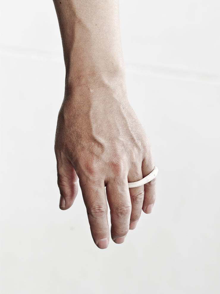 DETAJ <br>HAIR RING / WHITE