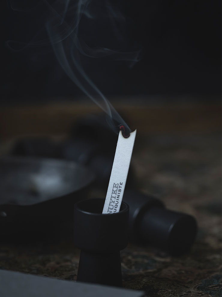 NUYIKE<br> Paper incense papier d'encens / ORANGERIE